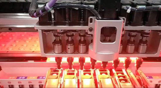 Automatisert LED -brikkeproduksjon