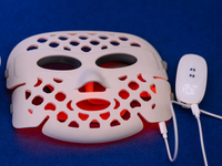//rjrorwxhjpnrlq5p.ldycdn.com/cloud/piBprKrjlpSRplrirnqokq/OEM-ODM-LED-Red-Light-Face-Mask-manufacturer-11_1238_928.png